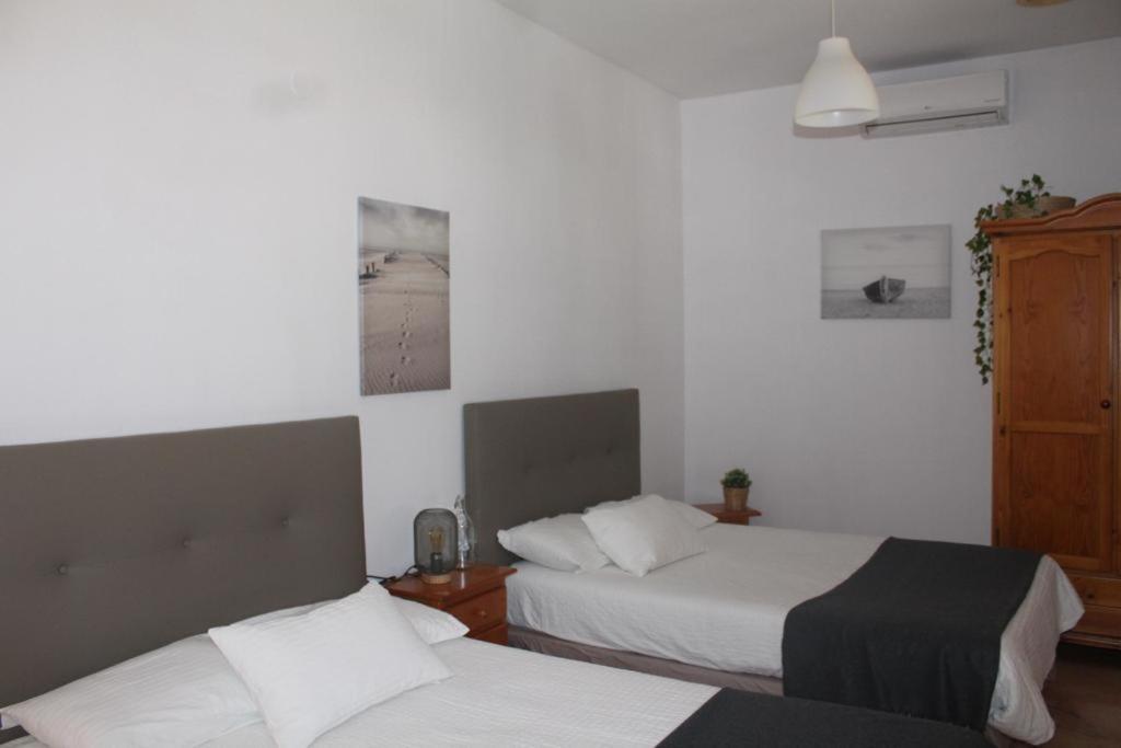 Hotel La Zubia , Granada エクステリア 写真