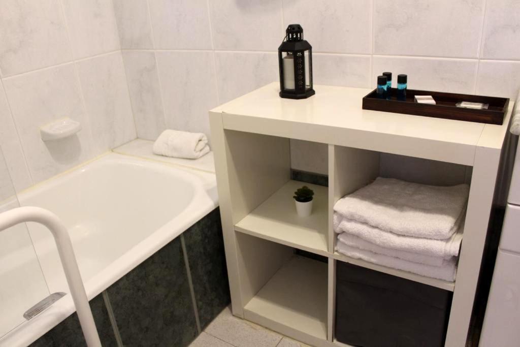 Hotel La Zubia , Granada エクステリア 写真