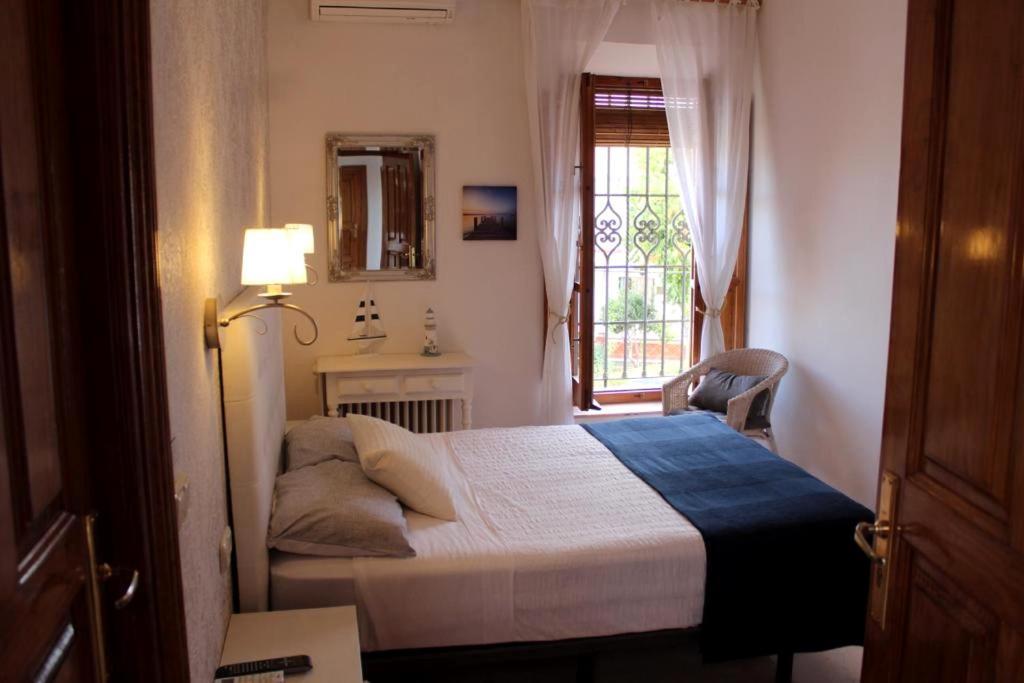 Hotel La Zubia , Granada エクステリア 写真