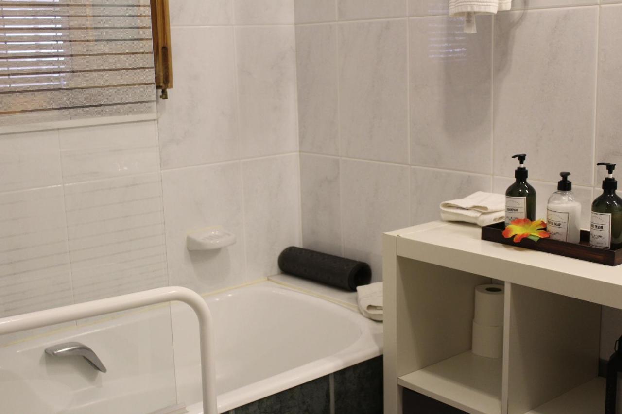 Hotel La Zubia , Granada エクステリア 写真